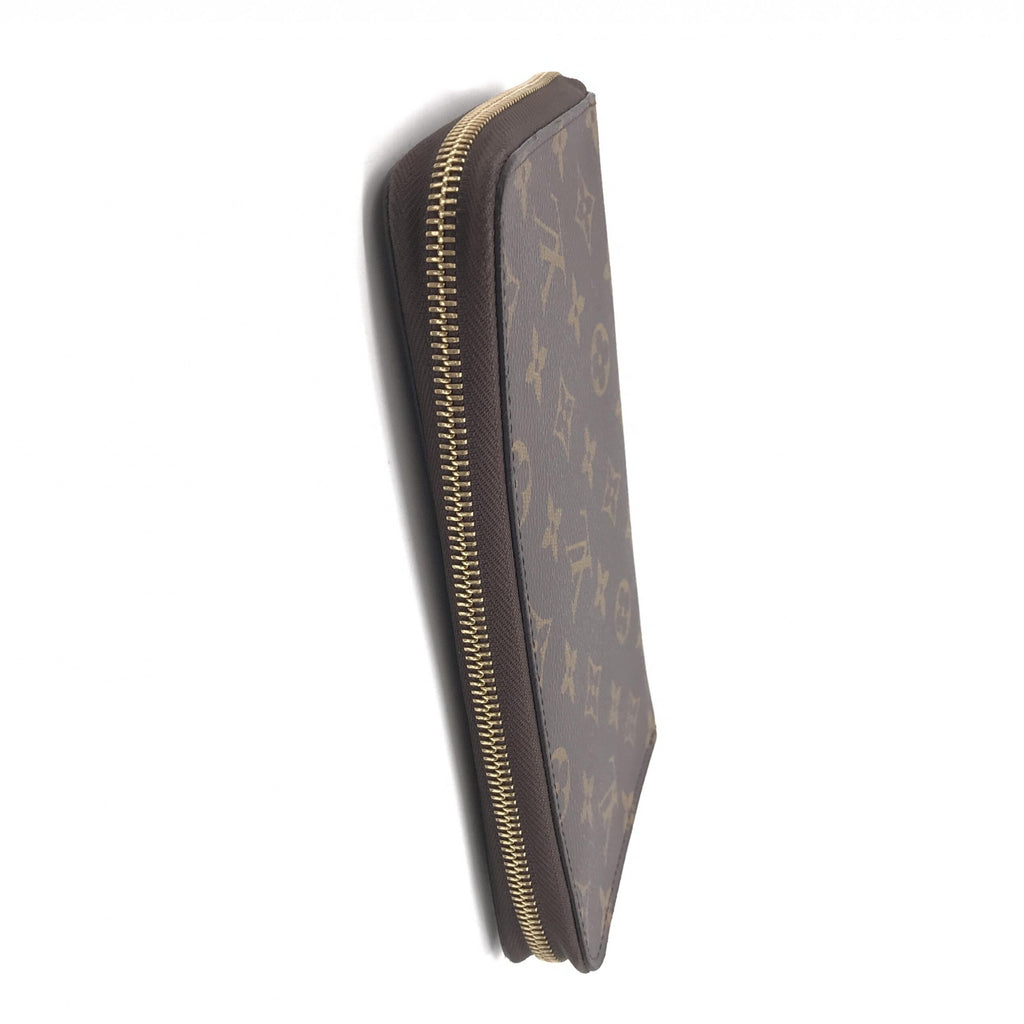 Louis Vuitton Monogram Zippy Wallet In Good Condition