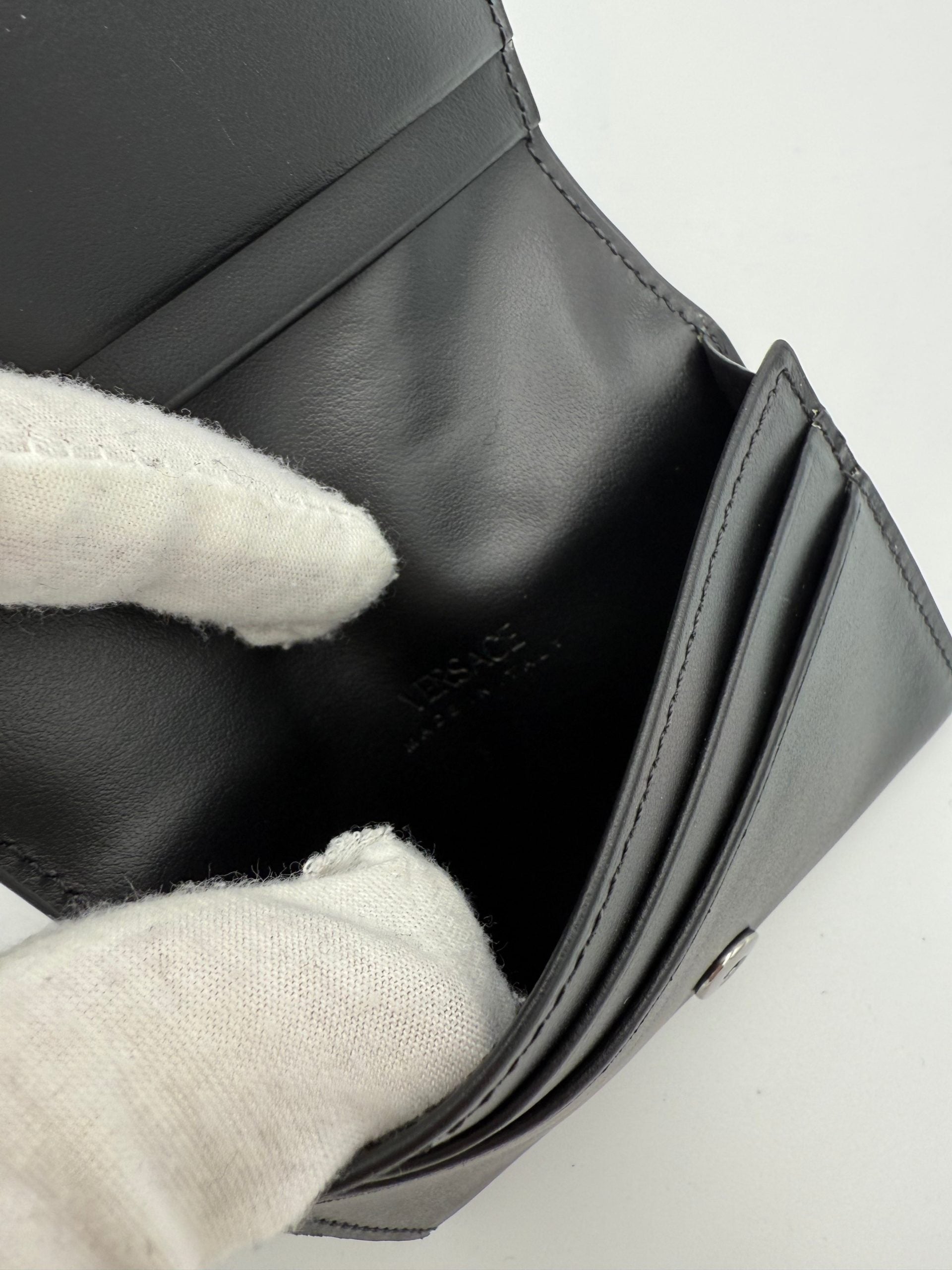Versace VERSACE LA GRECA Compact Wallet