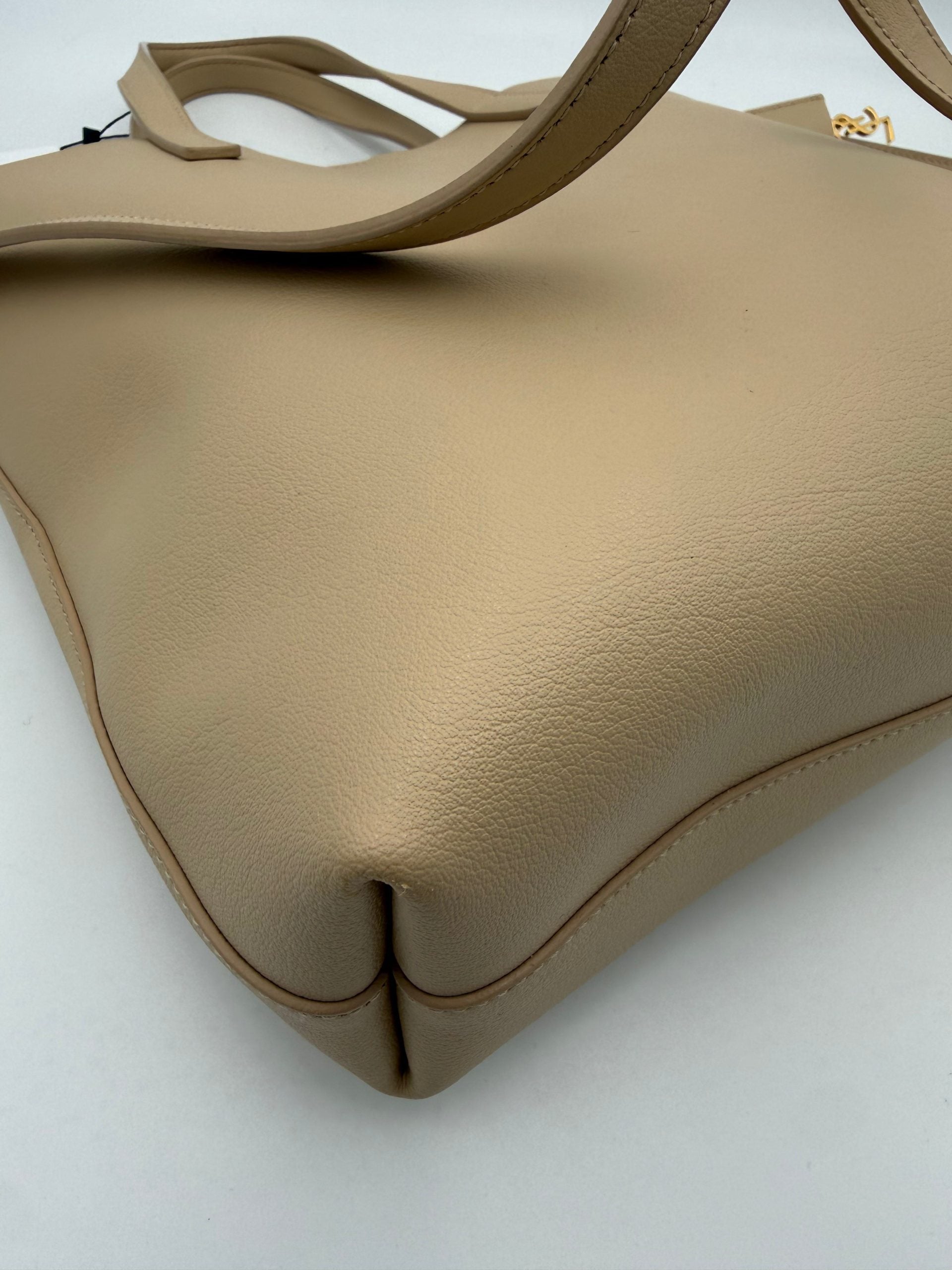 Saint Laurent SAINT LAURENT SHOPPING Beige Bag