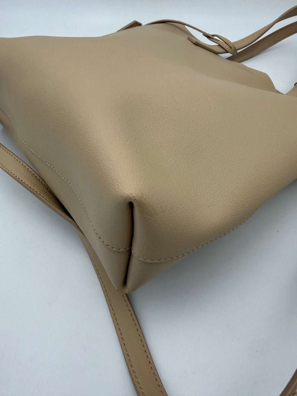 Saint Laurent SAINT LAURENT SHOPPING Beige Bag
