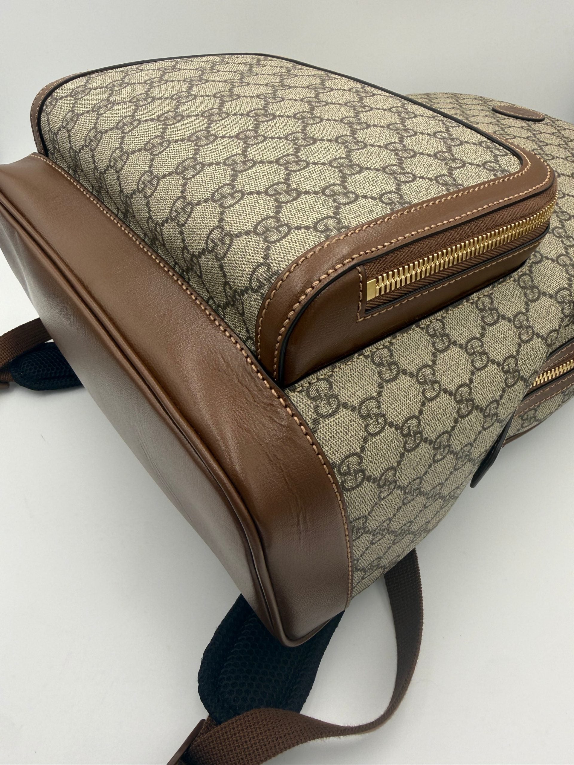Gucci GUCCI GG Supreme und Lederrucksack