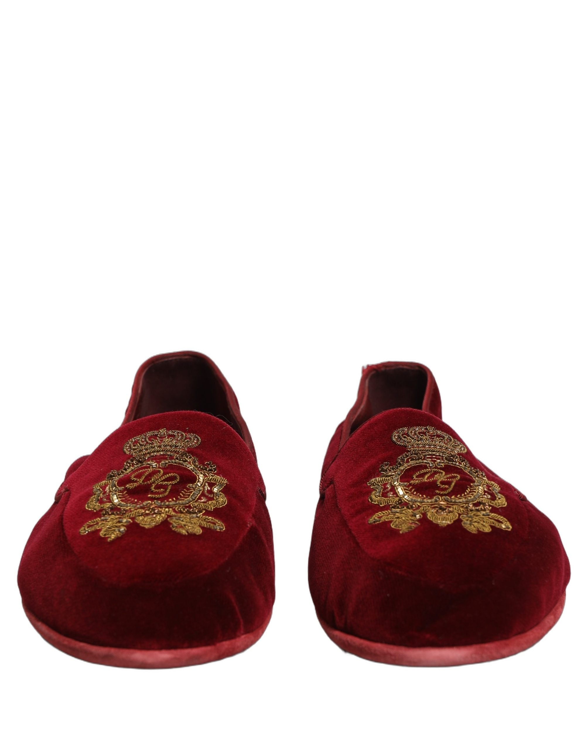 Dolce & Gabbana Bordeauxrote Samt Loafer mit Kronenstickerei