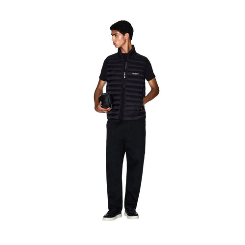 Armani Exchange Ärmellose Jacke aus schwarzem Polyamid