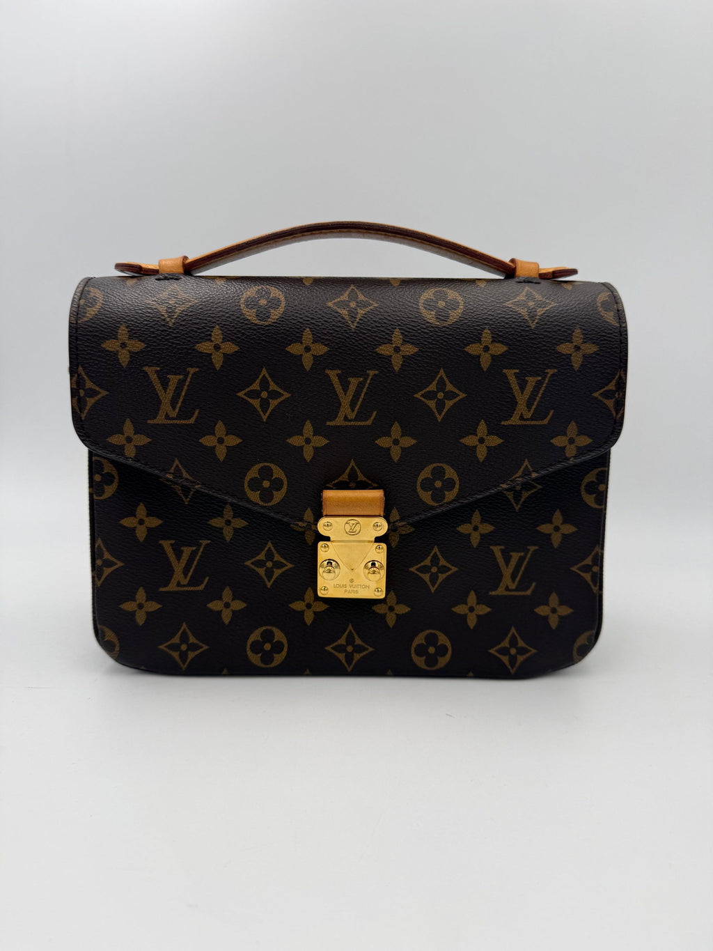 Louis Vuitton LOUIS VUITTON METIS Monogram Handbag