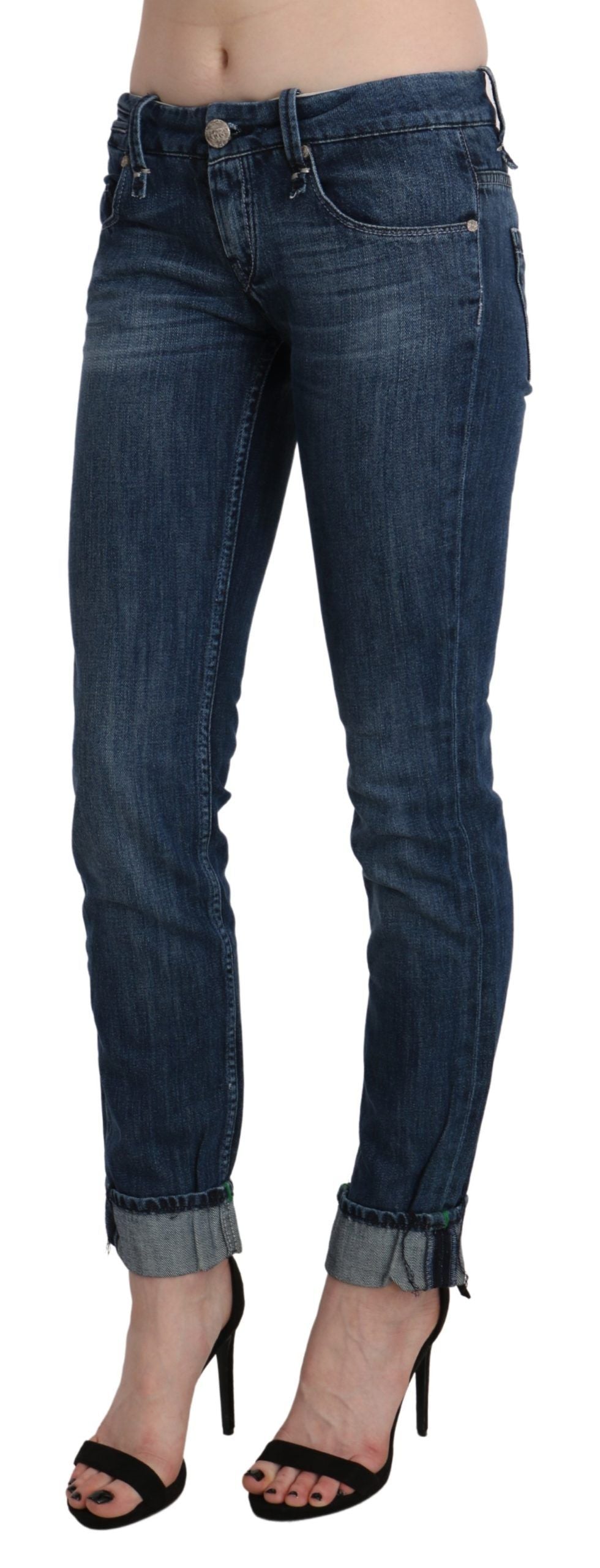 Acht Blau gewaschene Skinny-Denim-Hose mit niedriger Taille