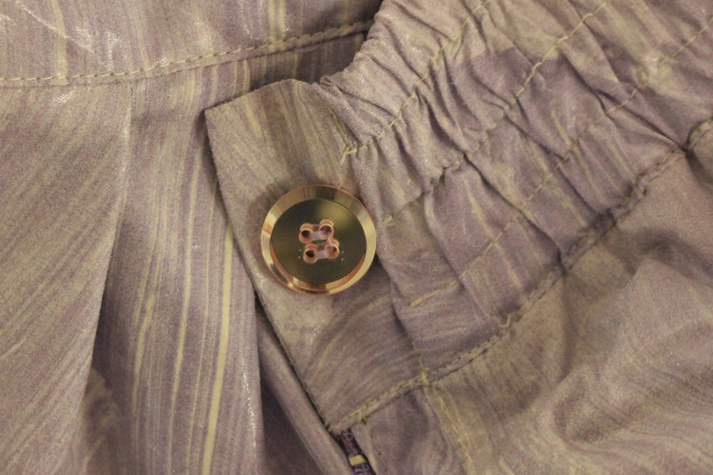 Licia Florio Lila Über-Knie-Wickel-Shorts