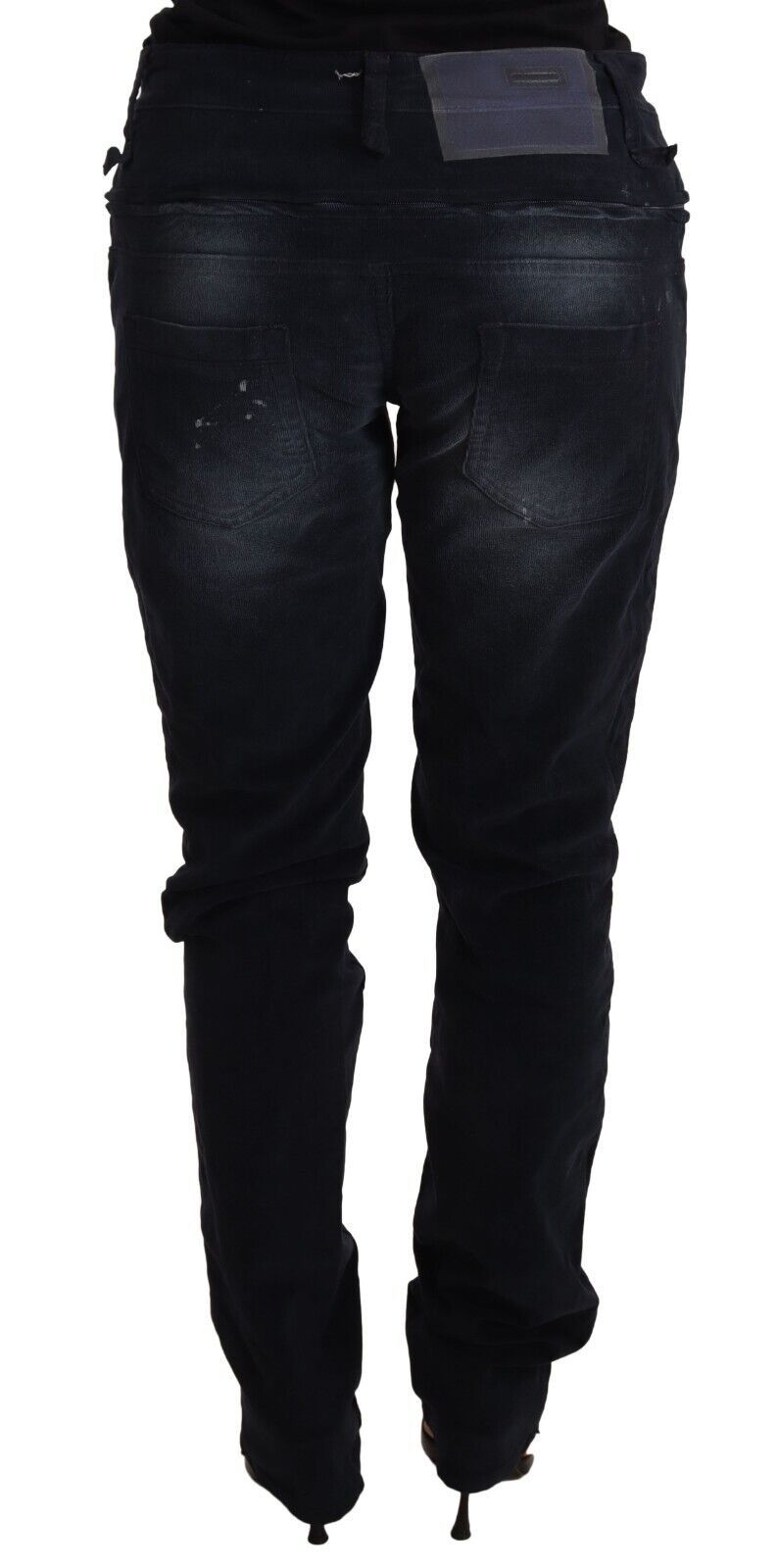 Acht Blaue Jeans aus gewaschenem Baumwoll-Denim mit niedriger Taille und lockerer Passform