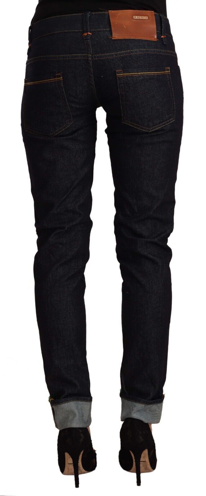 Acht Schwarze Slim Fit Denim Jeans aus Baumwolle mit niedriger Taille