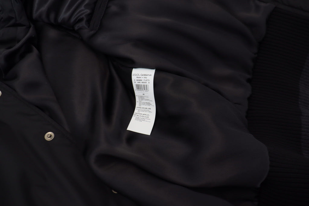 Dolce & Gabbana Schwarze Nylonjacke mit Kristallknöpfen
