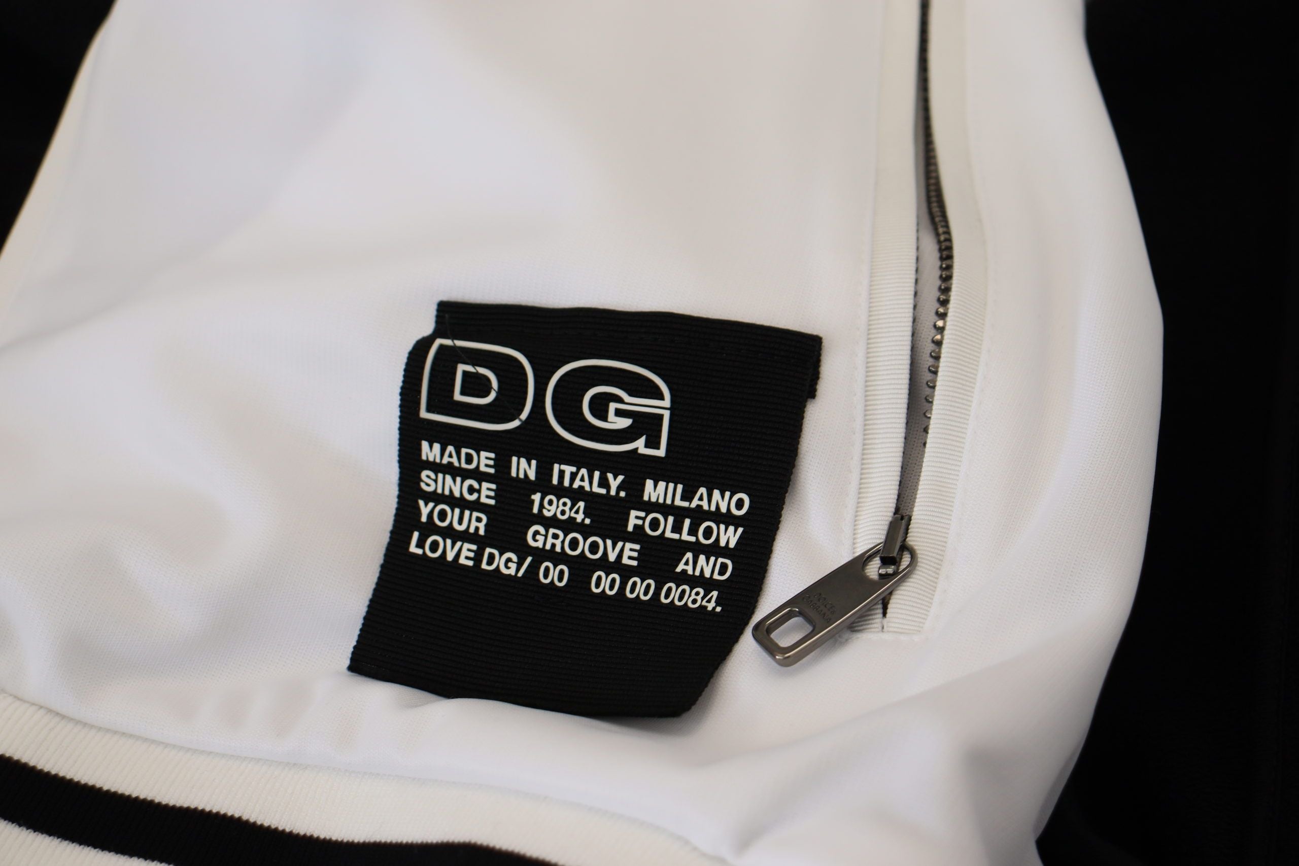 Dolce & Gabbana Schwarze Kapuzenjacke aus Polyester mit durchgehendem Reißverschluss