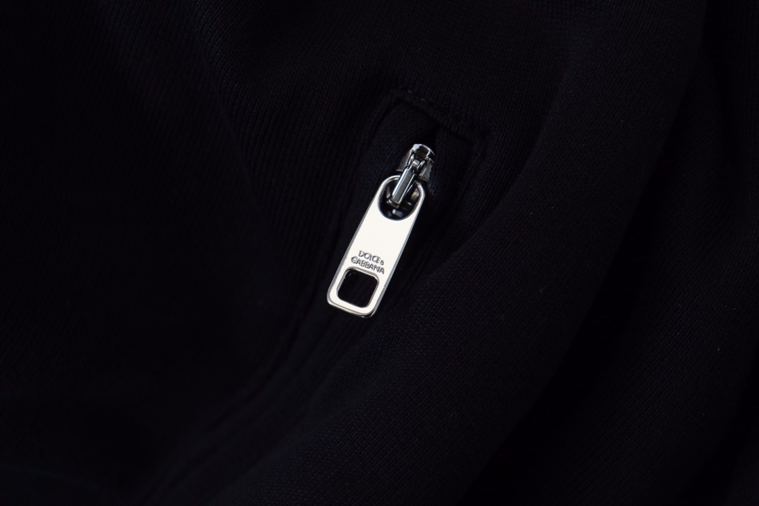 Dolce & Gabbana Schwarze Kapuzenjacke aus Polyester mit durchgehendem Reißverschluss