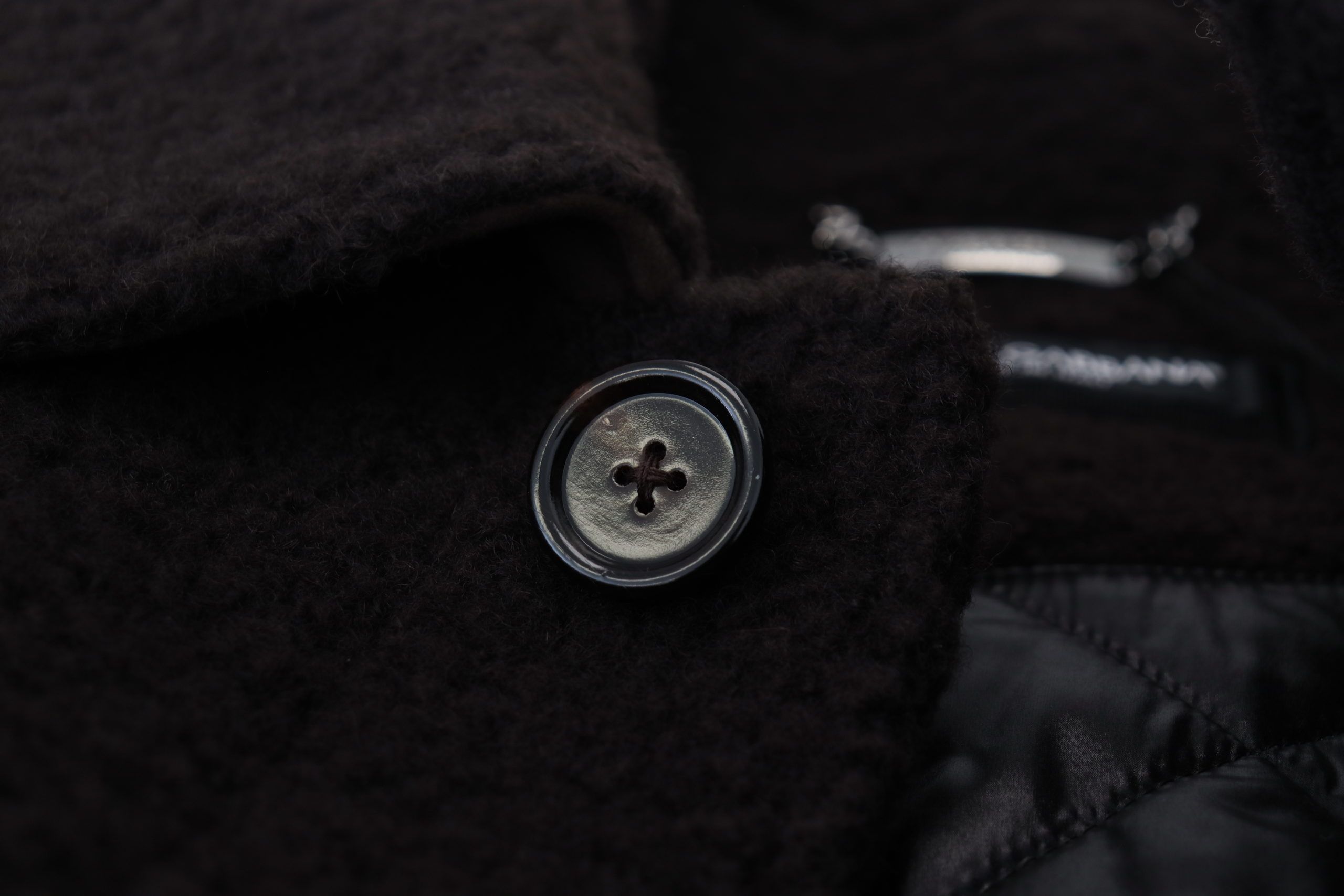Dolce & Gabbana Schwarzer Alpaka Trenchcoat mit Knöpfen