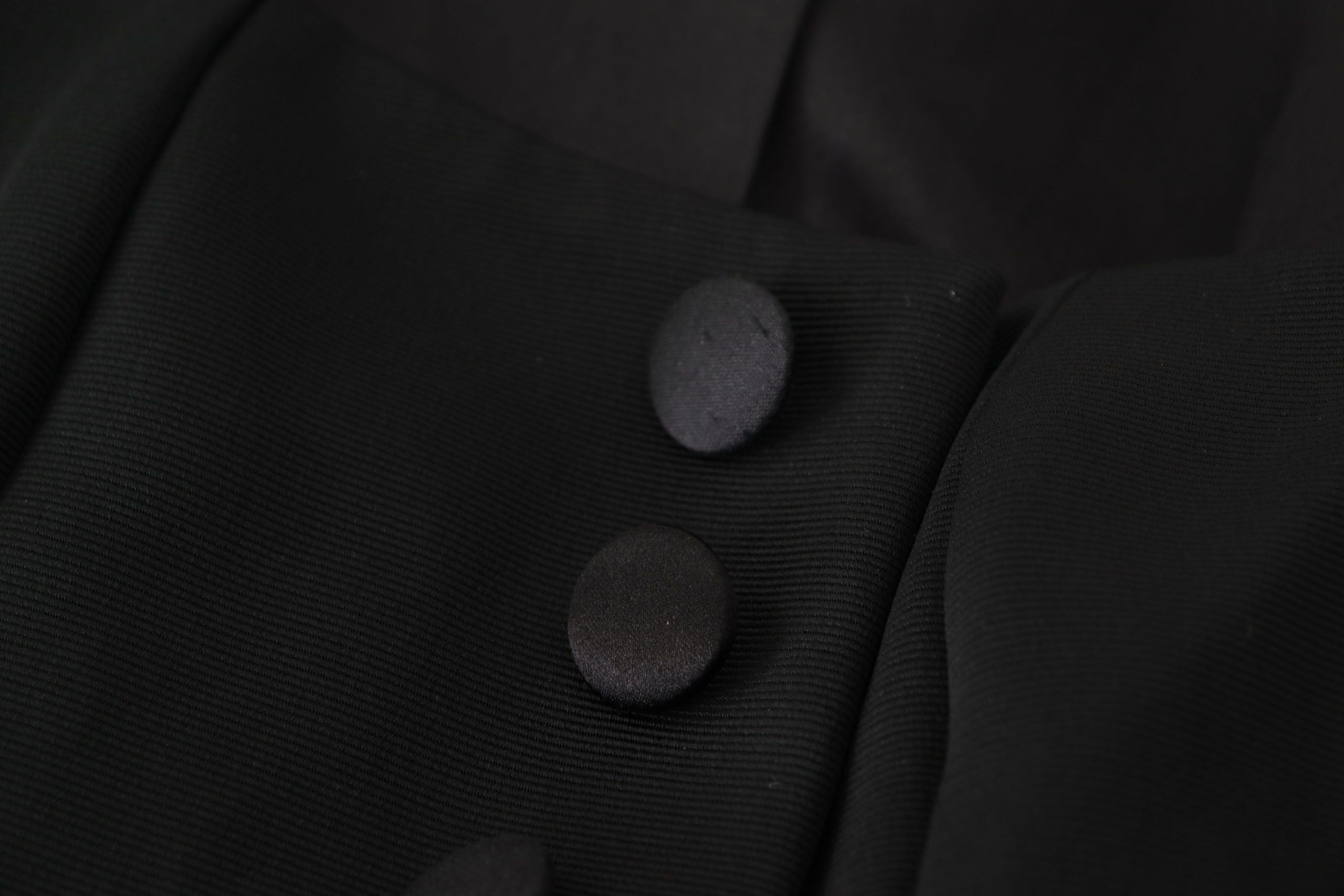 Dolce & Gabbana Schwarze Slim Fit Jacke mit langen Ärmeln und Schnappverschluss