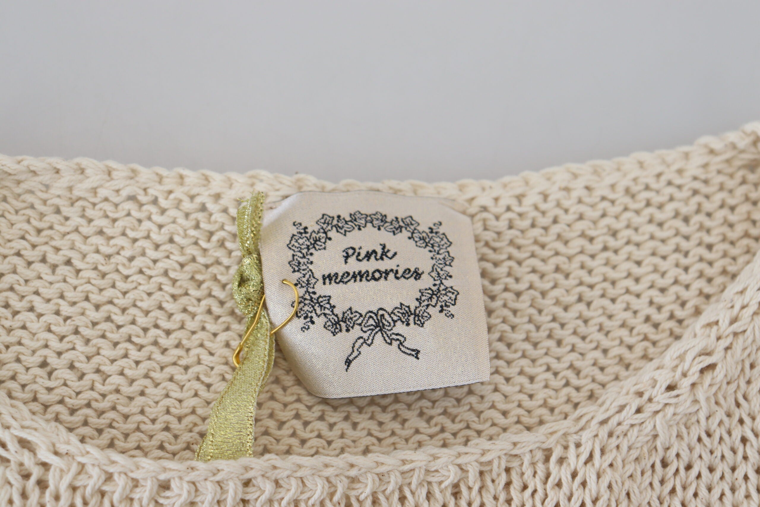 PINK MEMORIES Beigefarbenes ärmelloses Tank-Top aus Baumwollmischung mit Rundhalsausschnitt