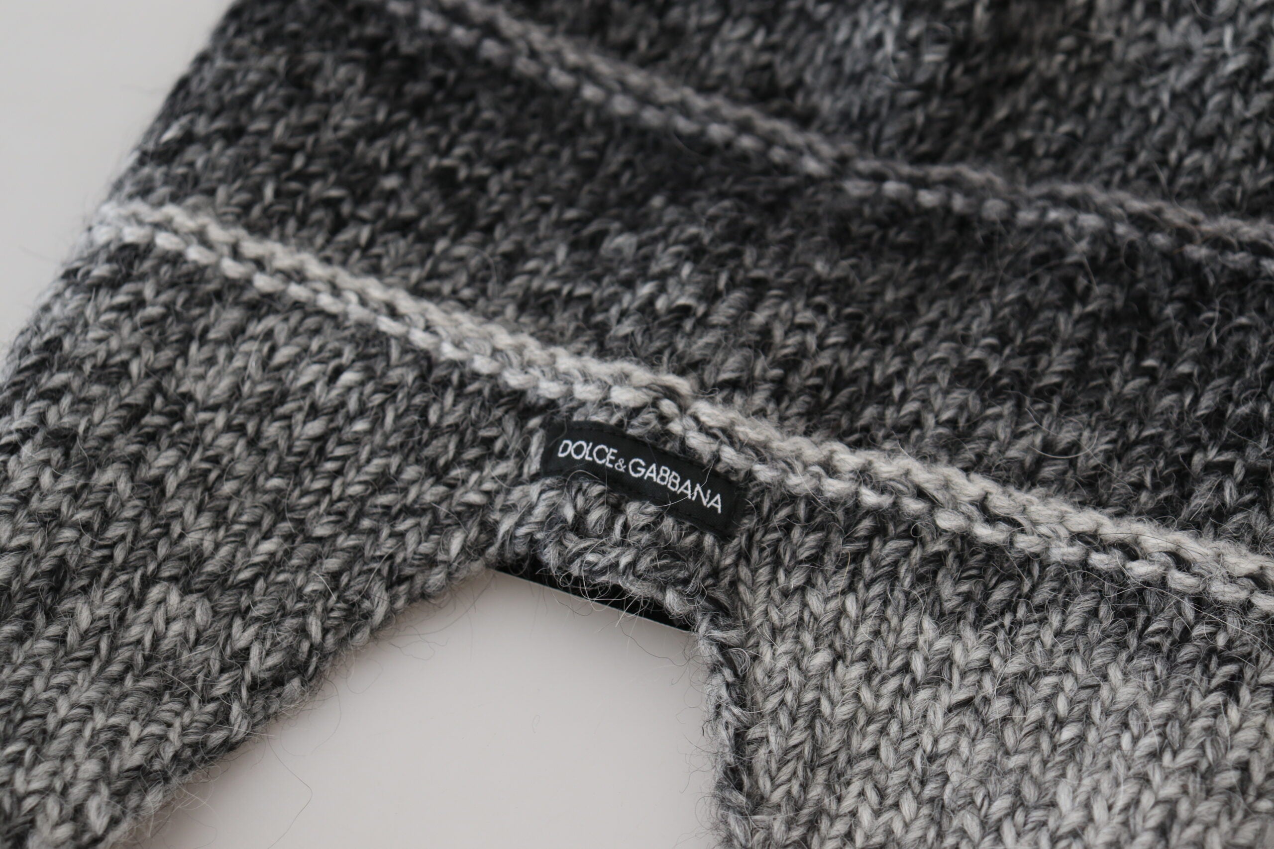Dolce & Gabbana Graue Warme Fleece Ohrenklappen Strickmütze Beanie