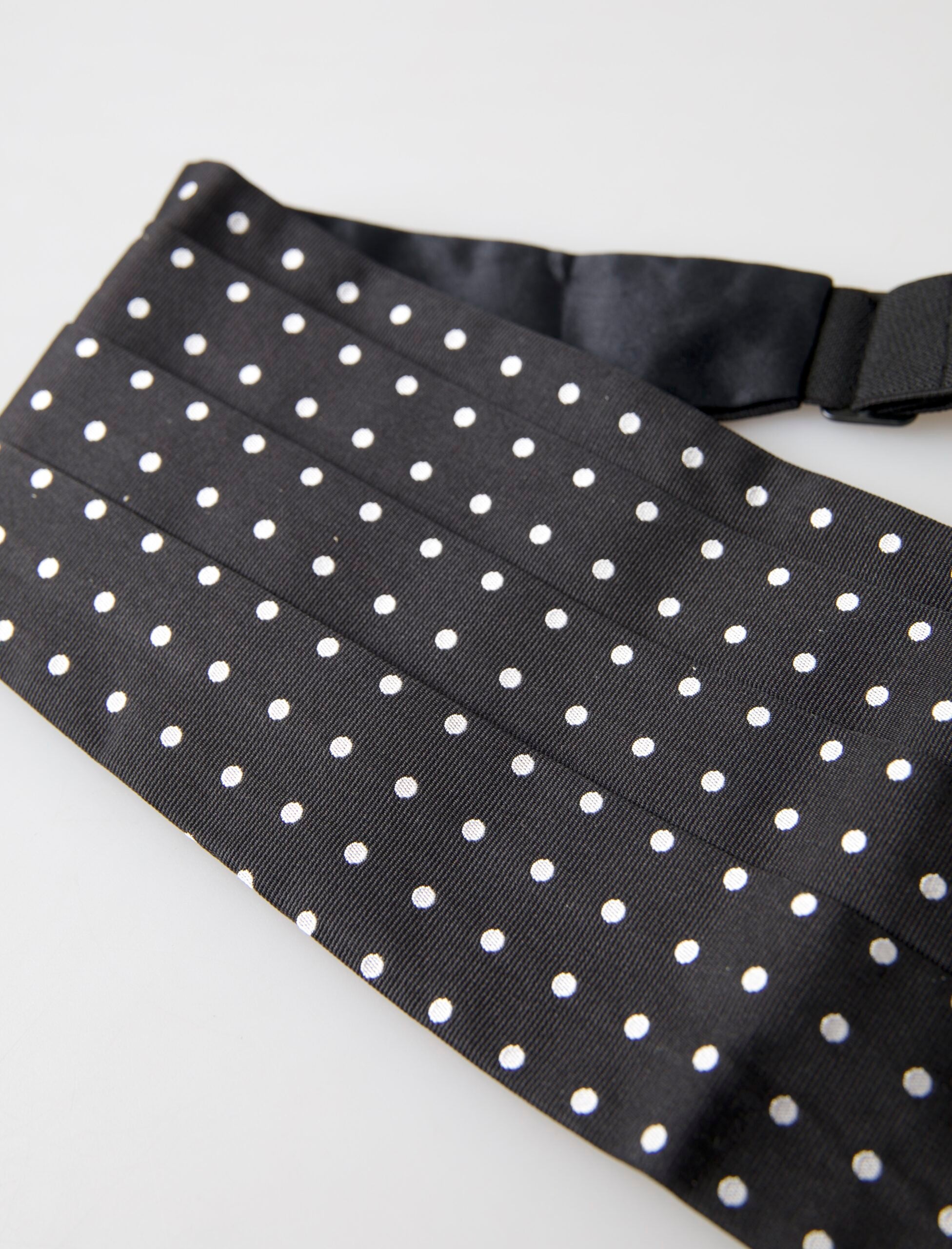 Dolce & Gabbana Schwarzer Seiden Polka Taille Smoking Gürtel Kummerbund