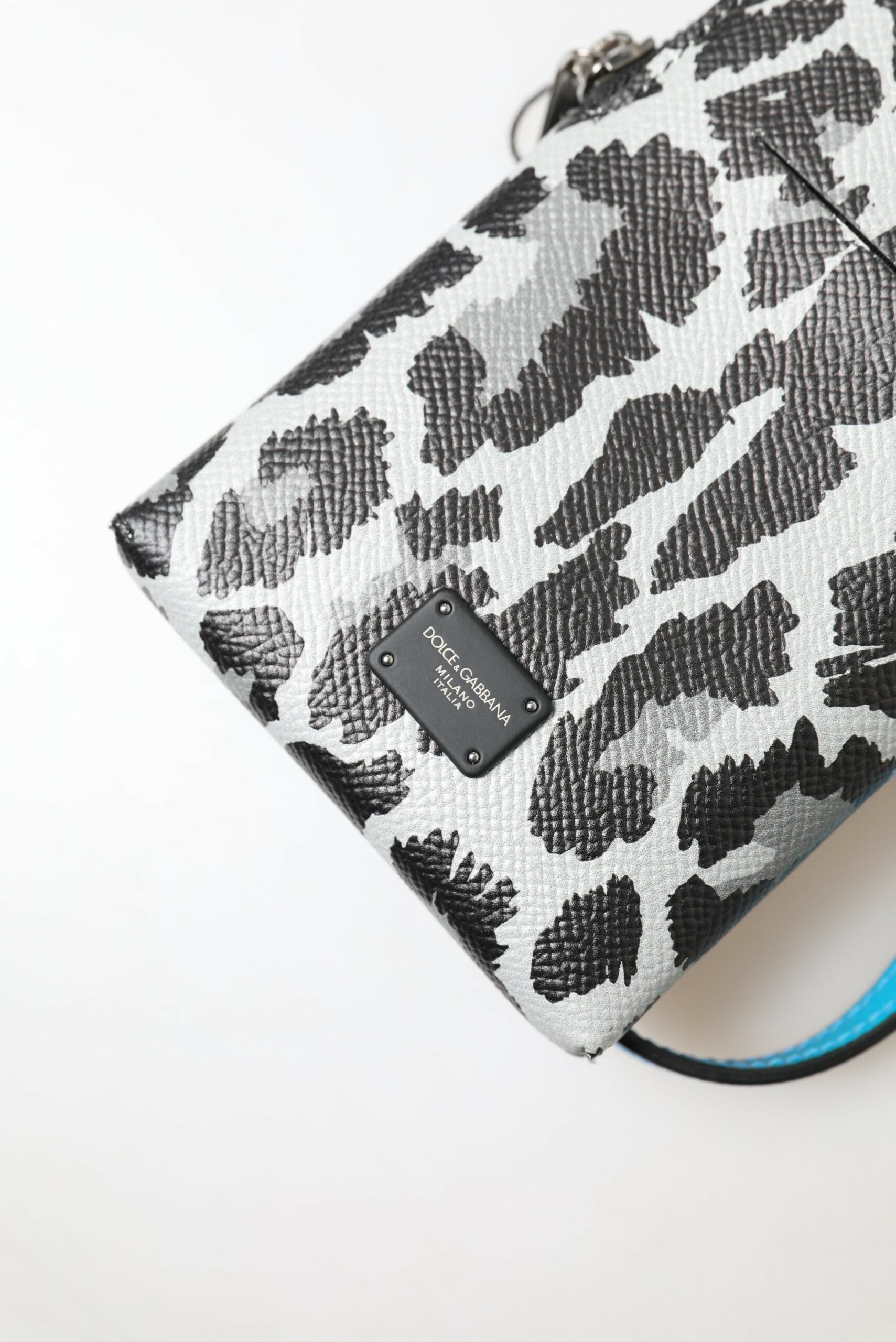Dolce & Gabbana Graue Leopardenleder Herren-Umhängetasche Sling-Handytasche