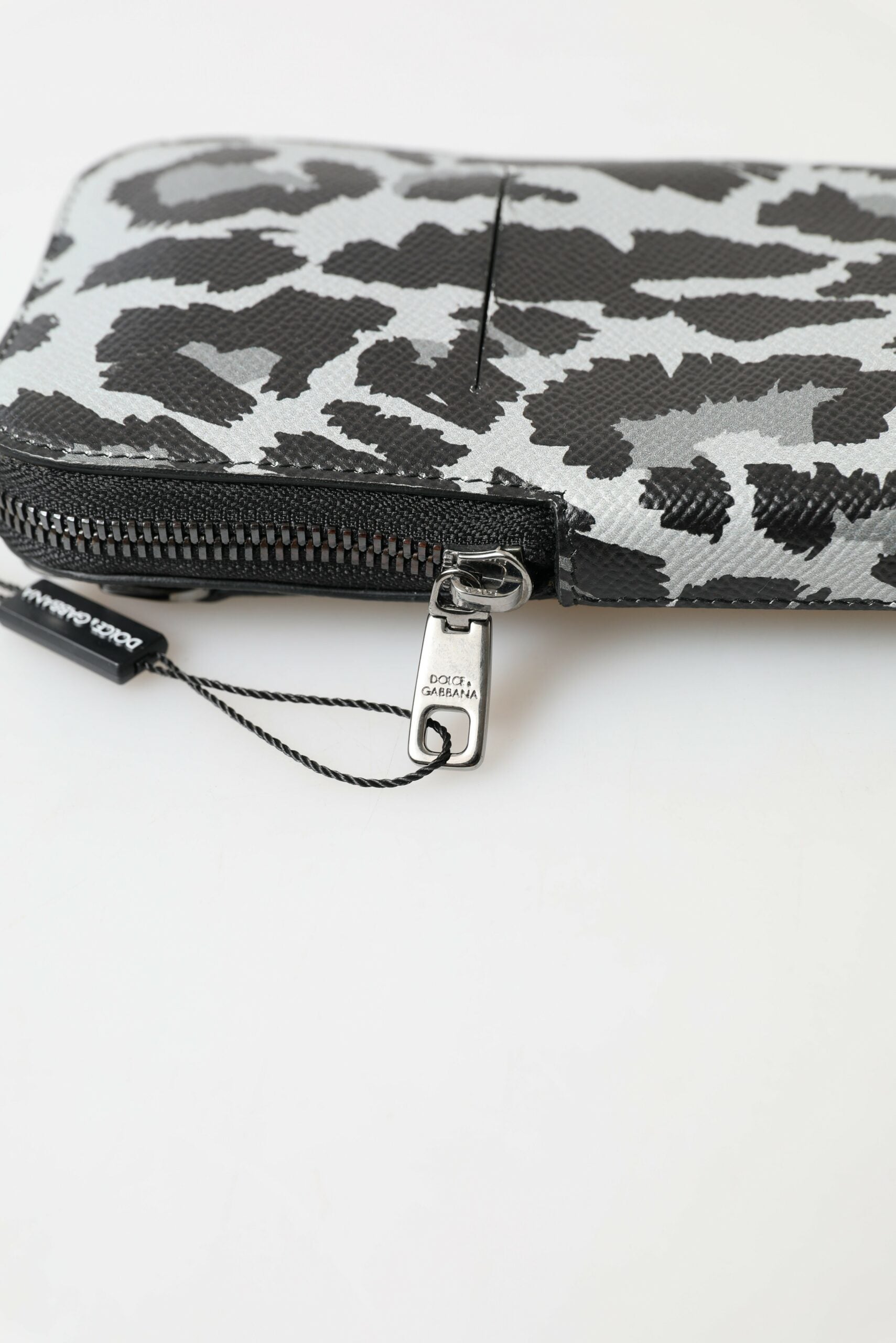 Dolce & Gabbana Graue Leopardenleder Herren-Umhängetasche Sling-Handytasche