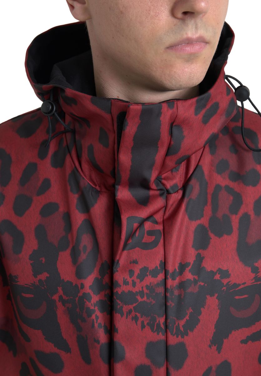 Dolce & Gabbana Roter Leopard Regenmantel mit Kapuze Jacke