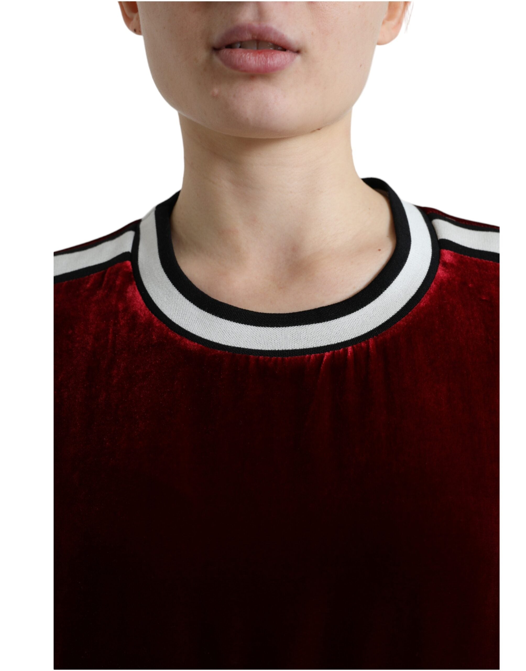 Dolce & Gabbana Bordeauxfarbener Pullover mit Rundhalsausschnitt aus Samt