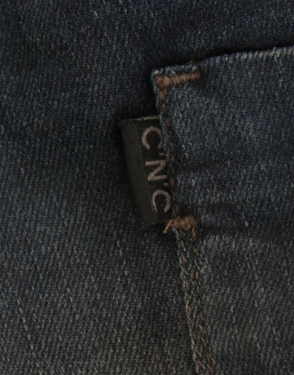 Costume National Blaue Jeans mit schmalem Bein