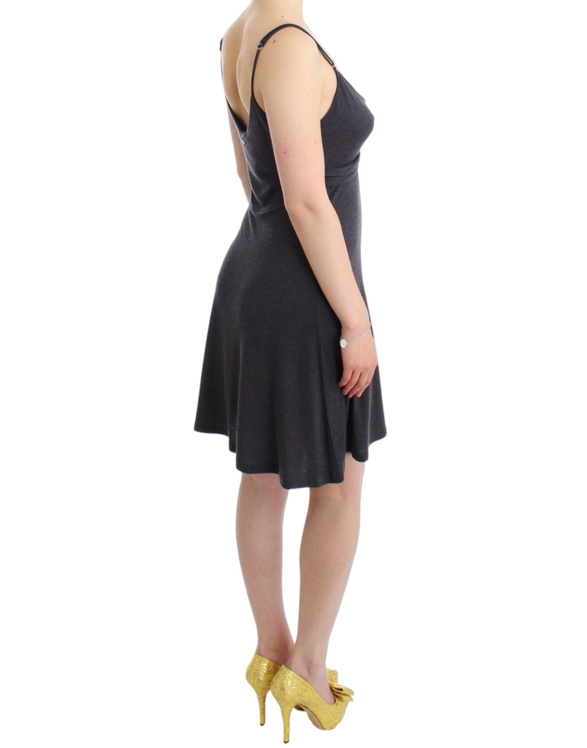 Costume National Graues Kleid in A-Linie aus Strick