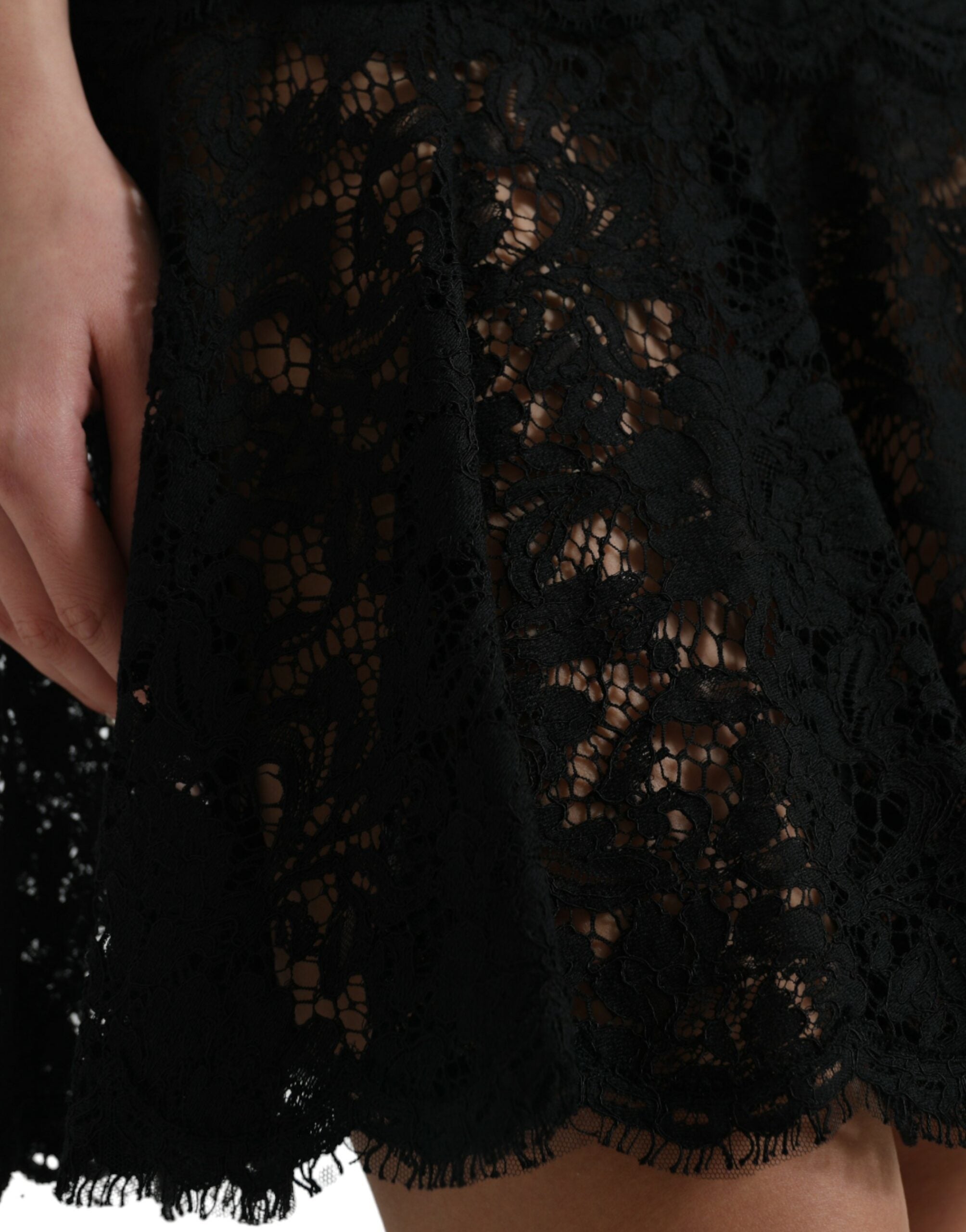 Dolce & Gabbana Schwarzes A-Linien-Minikleid aus Baumwolle mit floraler Spitze