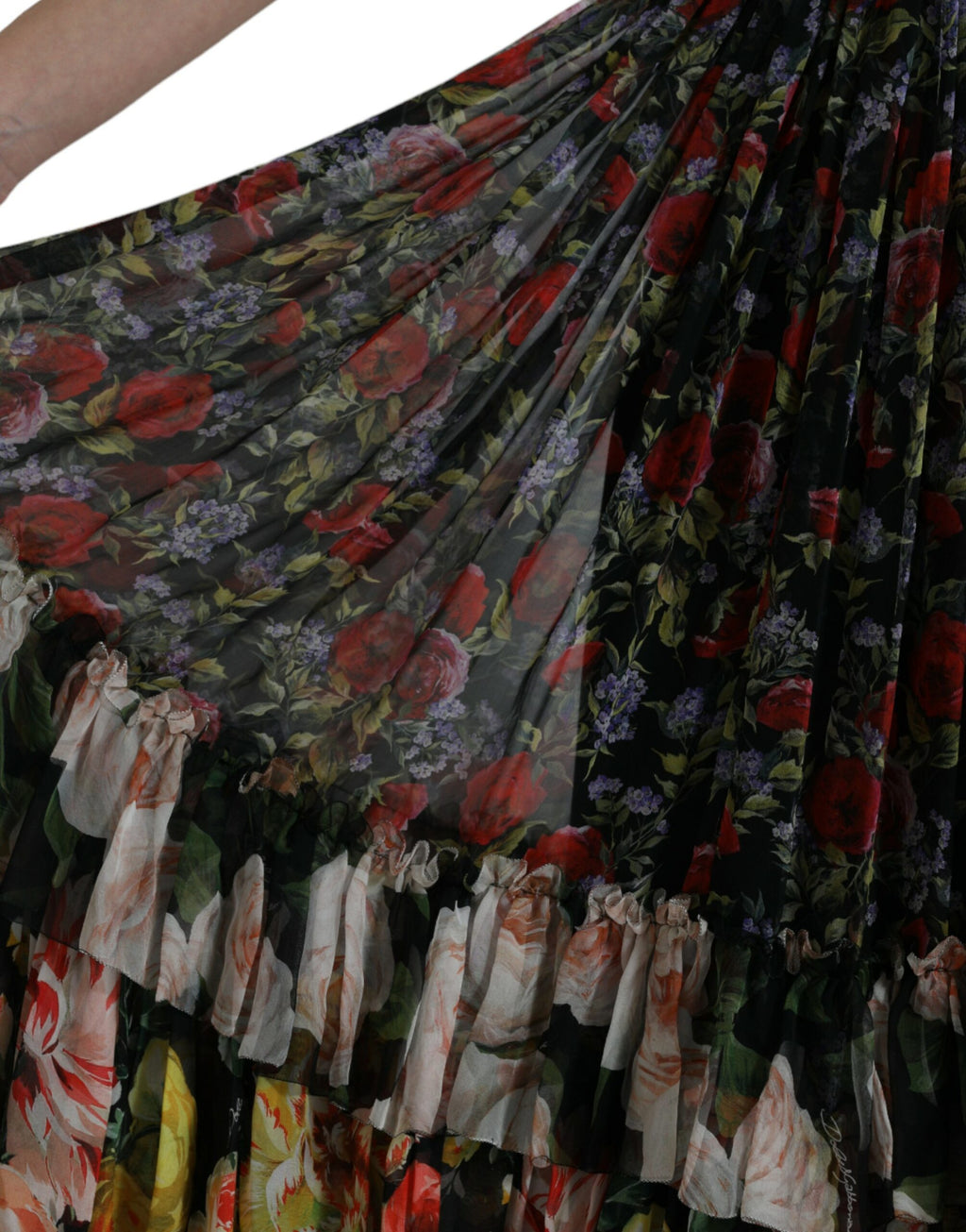 Dolce & Gabbana Mehrfarbiges, geblümtes, gestuftes Maxikleid aus Chiffon