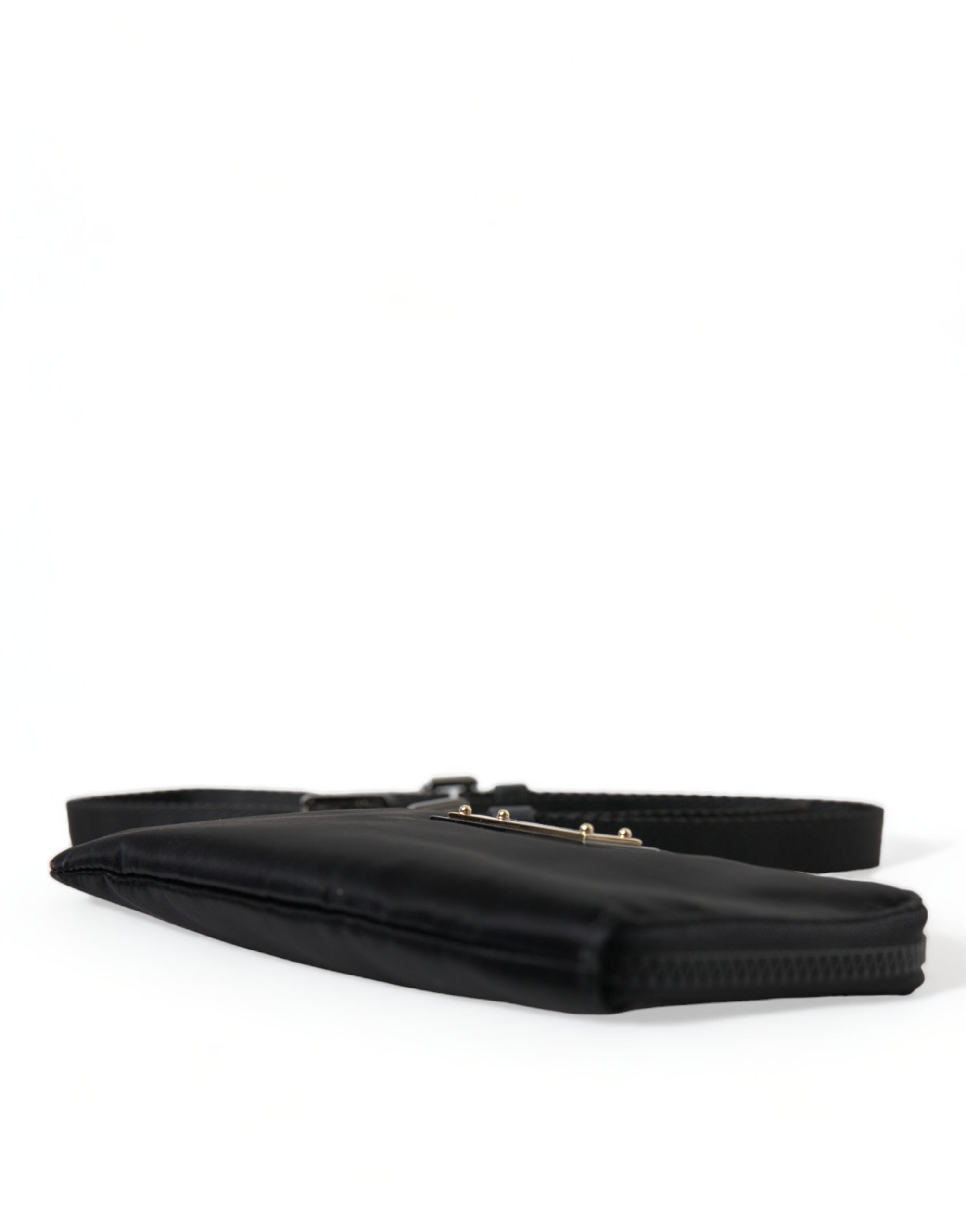 Dolce & Gabbana Schwarzes Nylon Logo Plaque Schlüsselanhänger Tasche Clutch