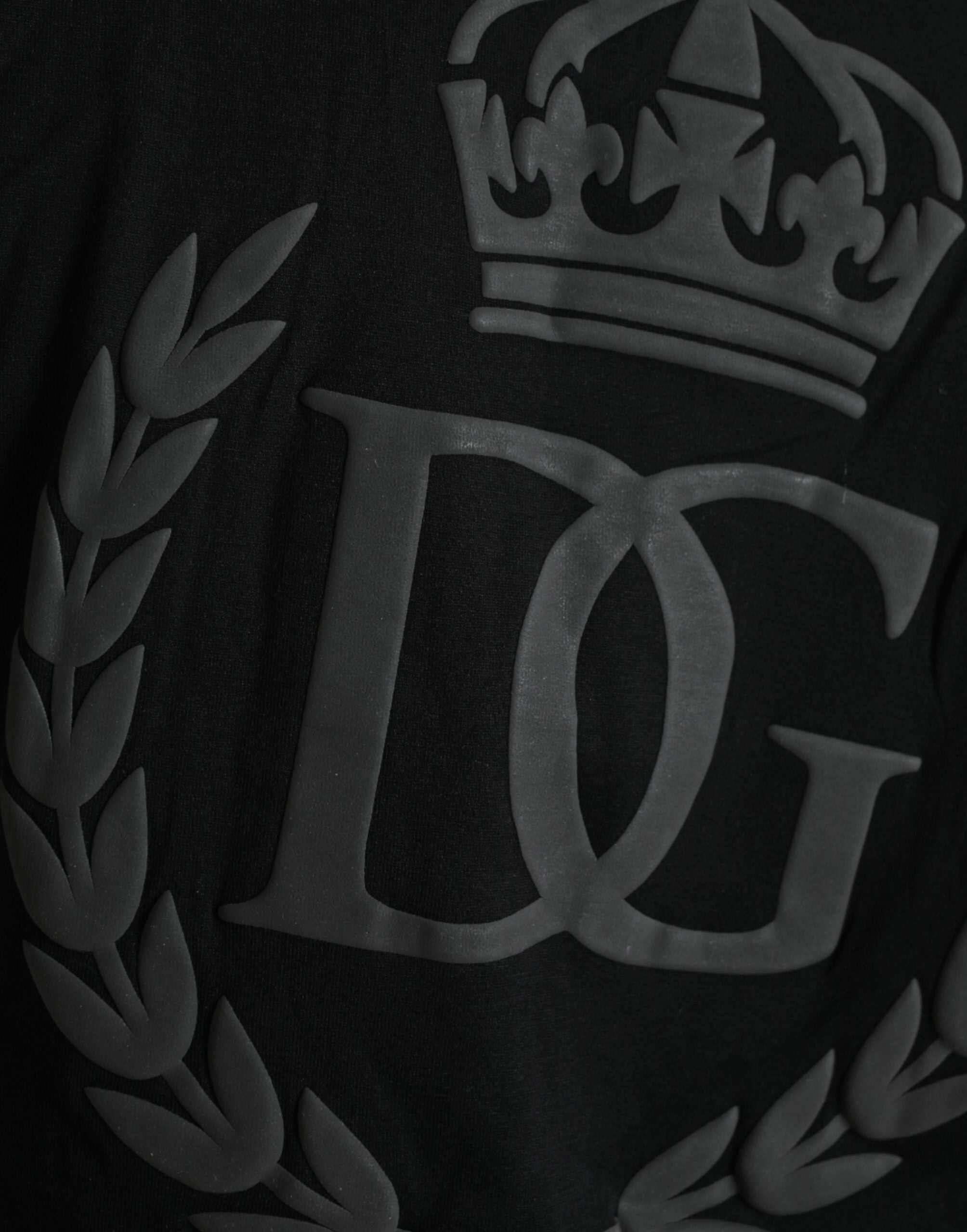 Dolce & Gabbana Schwarzes T-Shirt mit Rundhalsausschnitt und kurzen Ärmeln mit Logo-Prägung