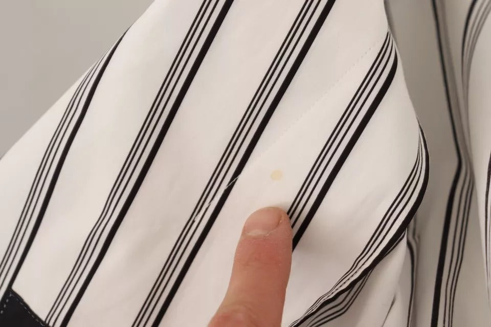 Dolce & Gabbana Weiß gestreifter Morgenmantel aus Baumwolle Wickeljacke