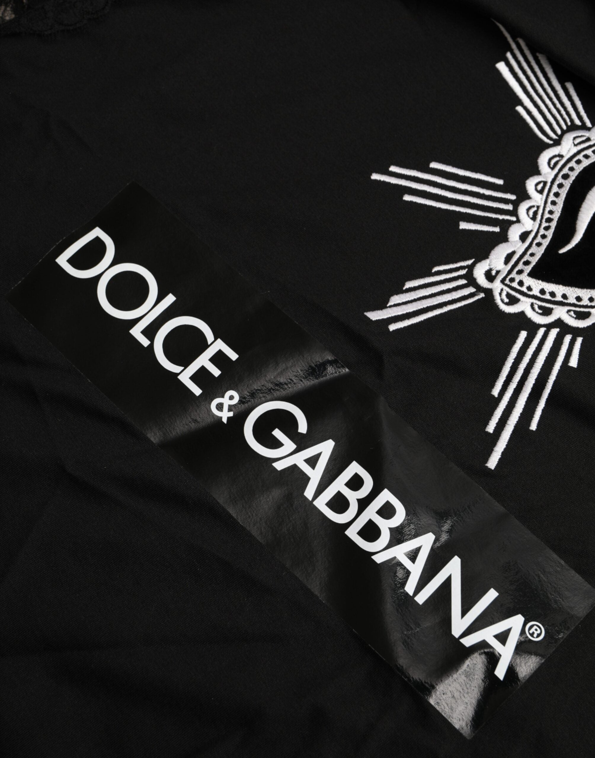 Dolce & Gabbana Schwarzes T-Shirt aus Baumwollspitze mit Sacred Heart Print