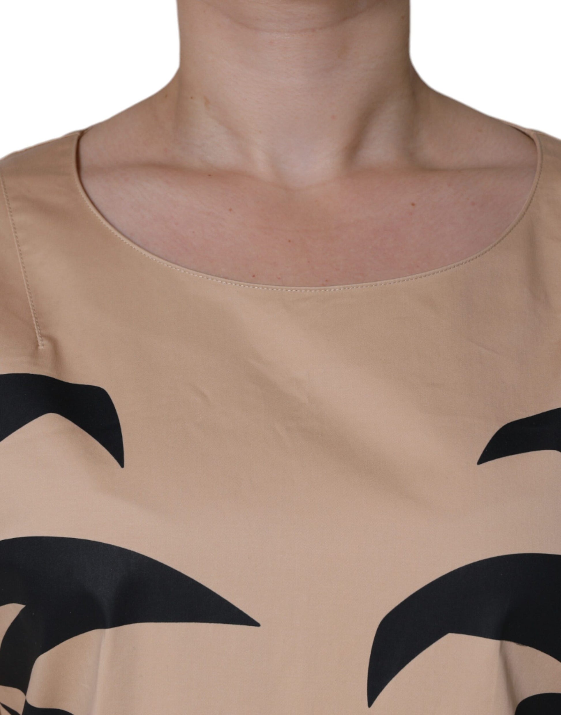 Moschino Beigefarbenes Baumwollkleid mit kurzen Ärmeln und Knielänge
