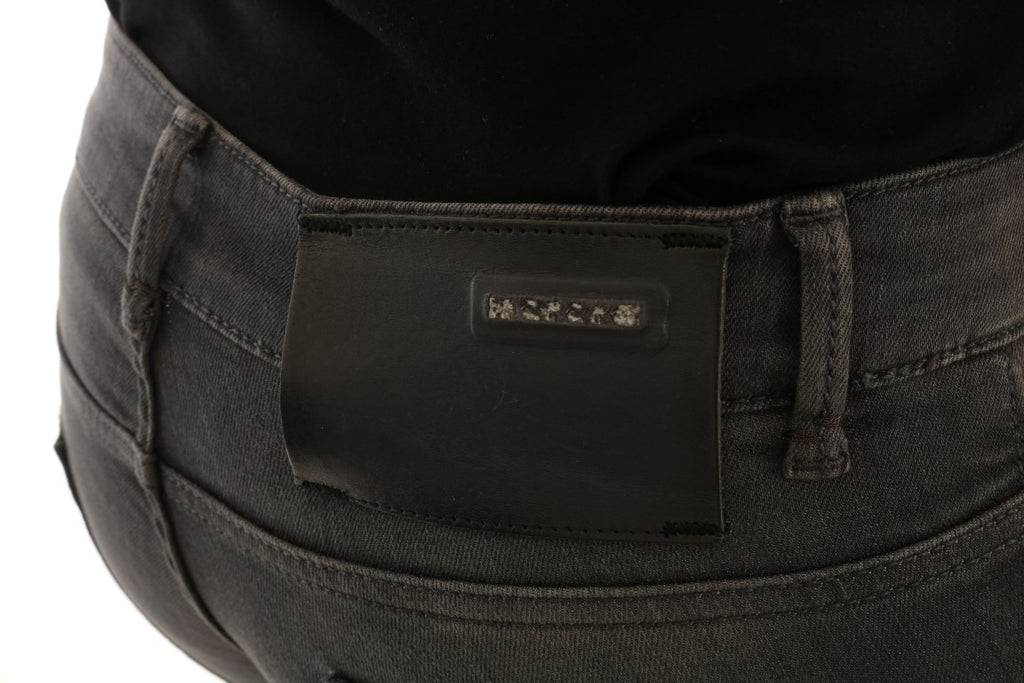 Acht Graue Slim Fit Denim-Jeans aus Baumwolle