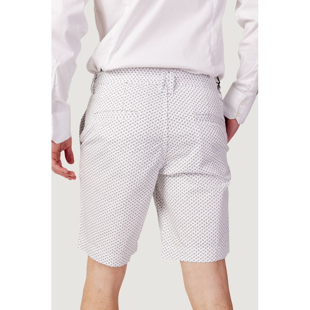 Armani Exchange Weiße Baumwoll-Bermudas