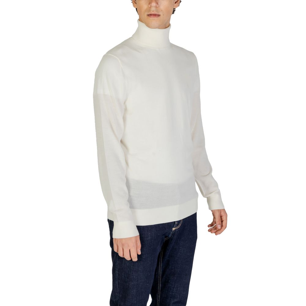 Calvin Klein Jeans Rollkragenpullover aus cremefarbener Wolle