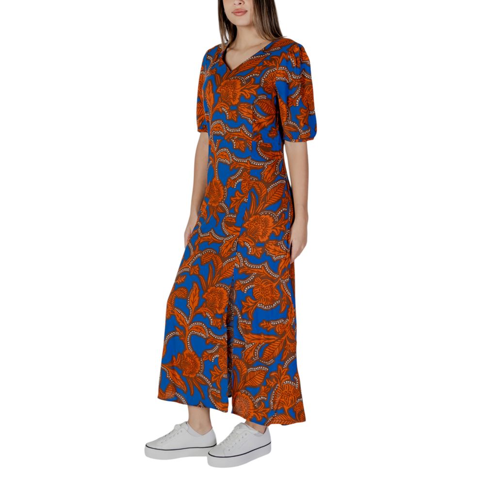 B.Young Langes Viskose-Kleid in Blau