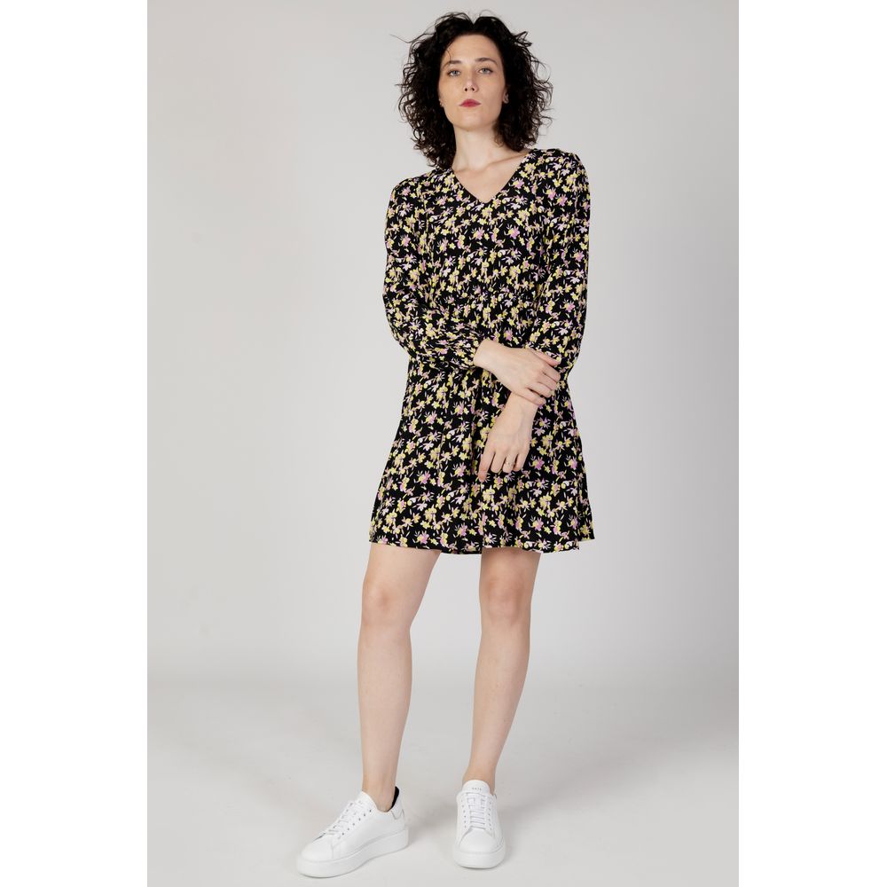 Jacqueline De Yong Schwarzes Kurzkleid aus Viskose