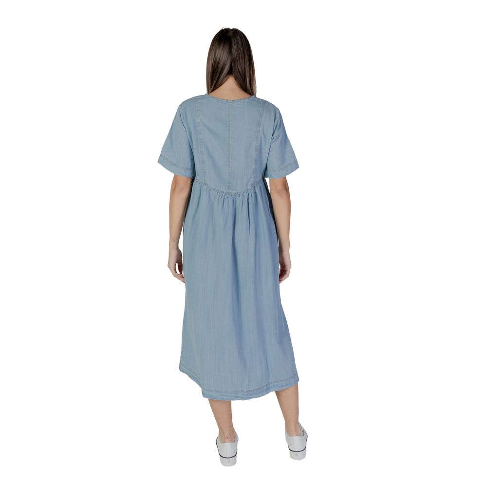 B.Young Hellblaues Baumwoll-Maxikleid