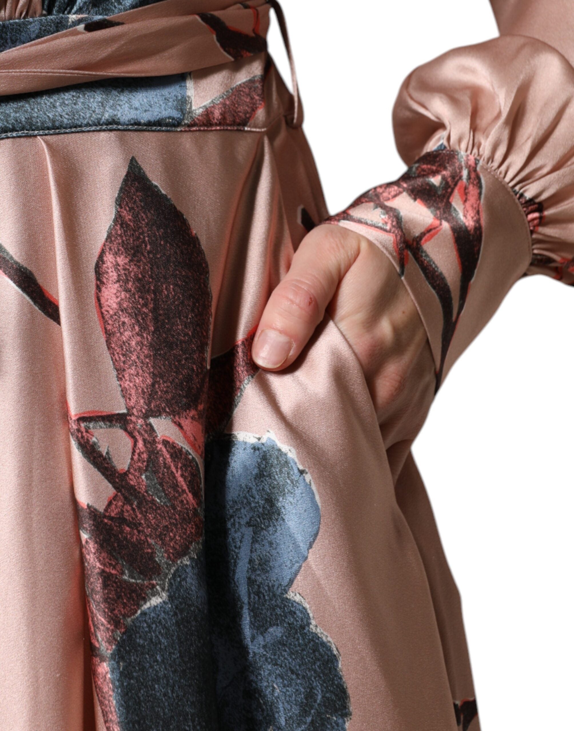 L'Autre Chose Rosa Satin Floral Lange Ärmel A-Linie Midikleid