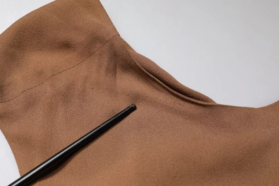 Fabiana Filippi Braunes ärmelloses langes Maxikleid mit tiefem V-Ausschnitt in A-Linie