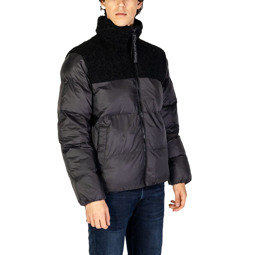Calvin Klein Jeans Schwarze Jacken aus recyceltem Polyester &amp