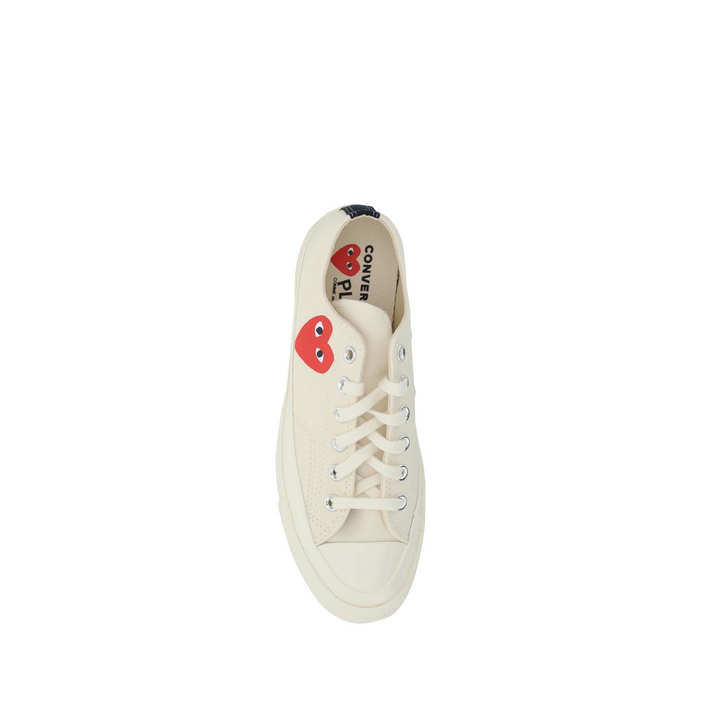 Comme Des Garçons Play x Converse Weiße Gummisohle Sneakers mit niedrigem Schnitt