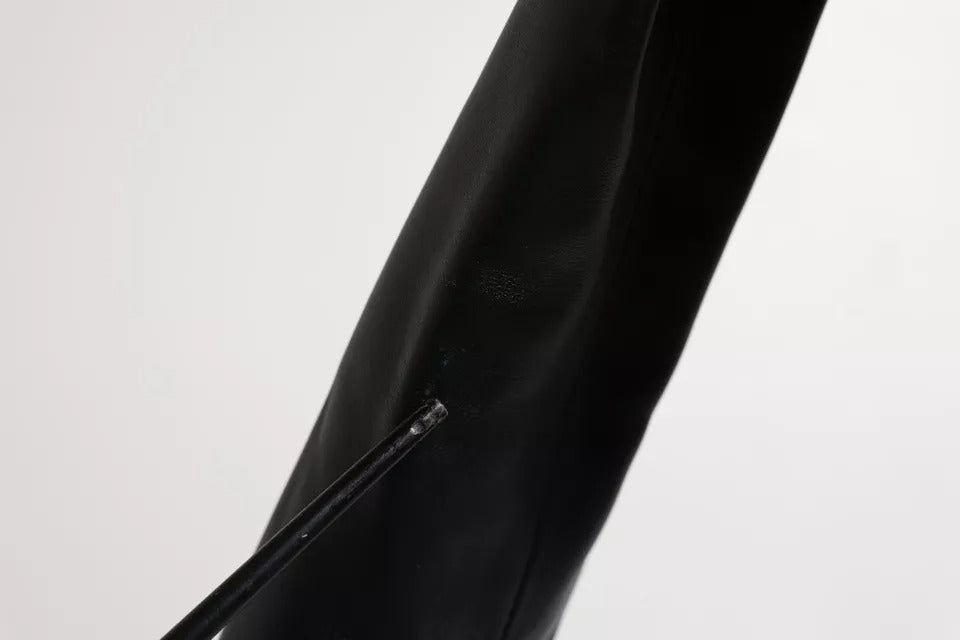 Dolce & Gabbana Schwarze Leder-Logo-Plakette Umhängetasche