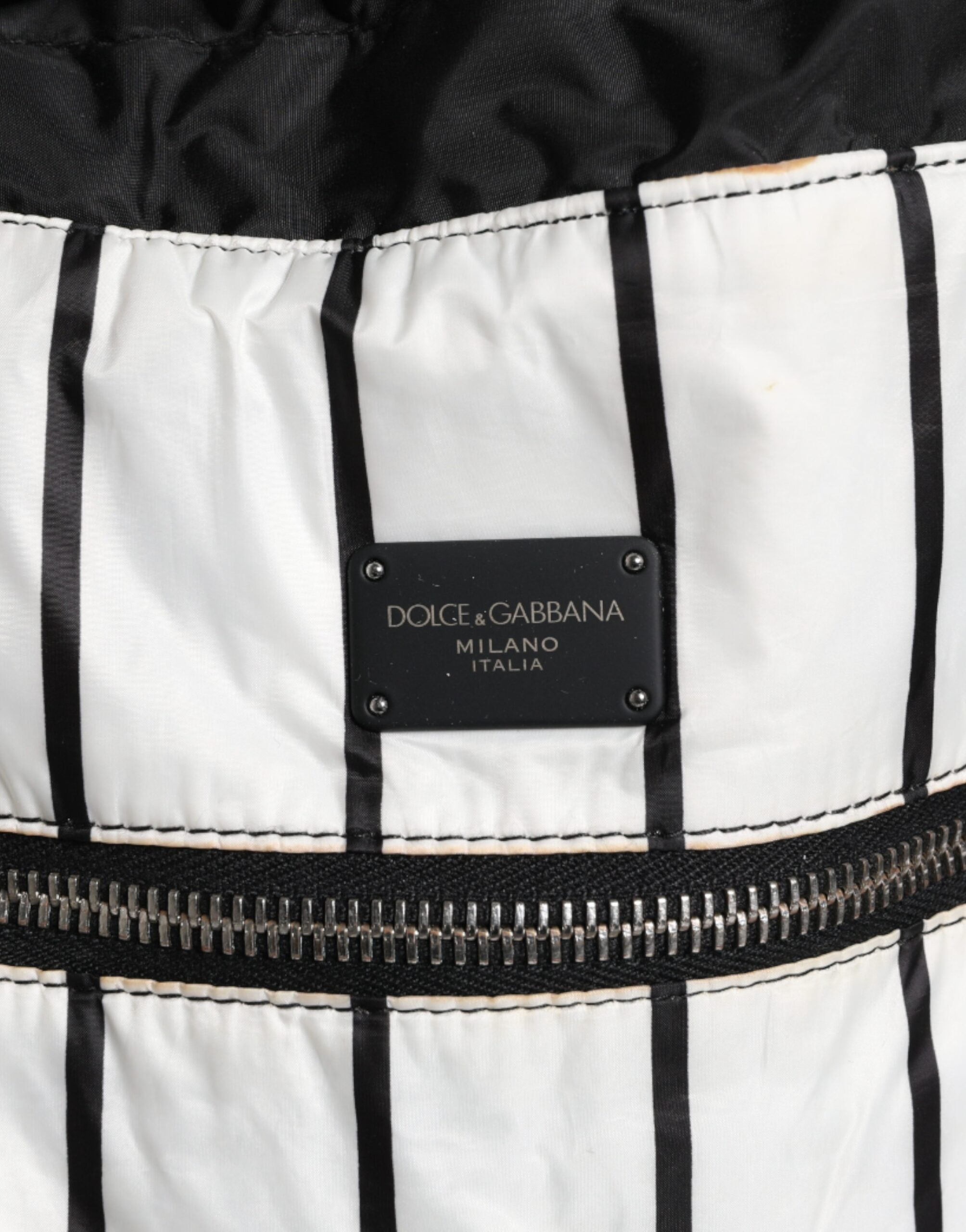 Dolce & Gabbana Schwarz-weiß gestreifte Polyester-Rucksacktasche mit Kordelzug