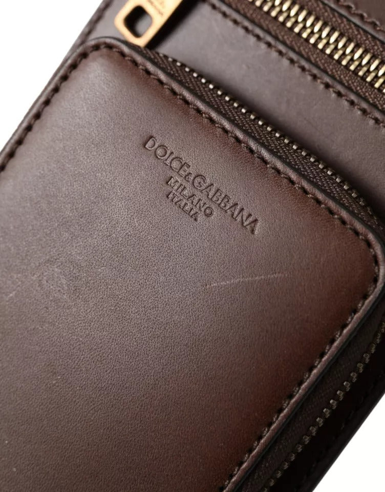 Dolce & Gabbana Braunes Kalbsleder Reißverschluss Logo Schulter-Nackenriemen Brieftasche