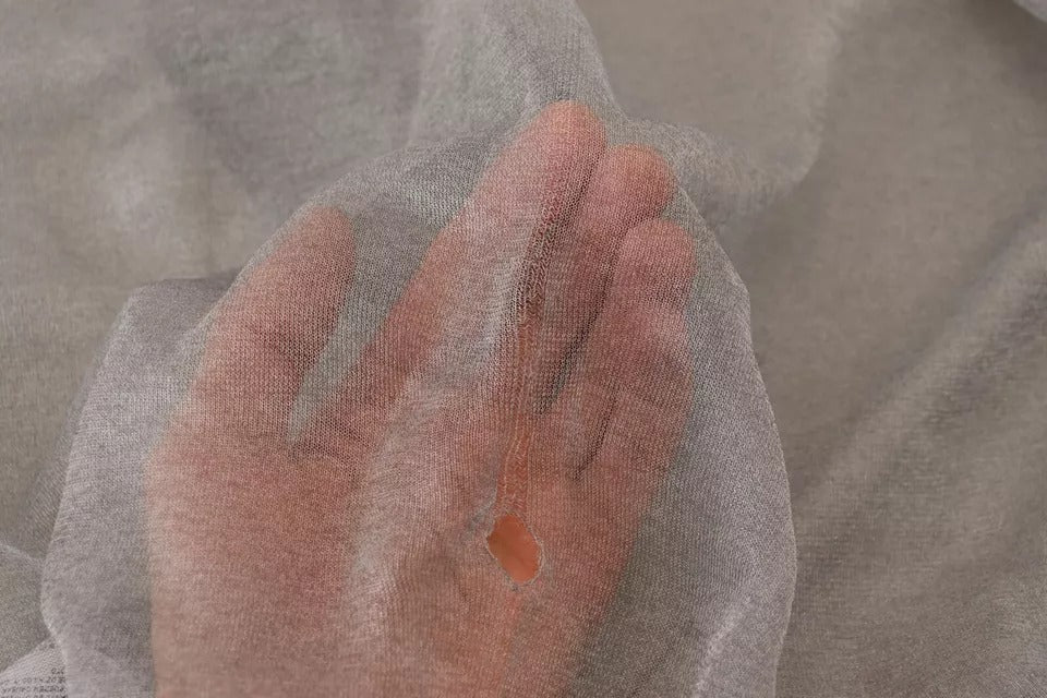 Dolce & Gabbana Grauer durchsichtiger Rollkragenpullover