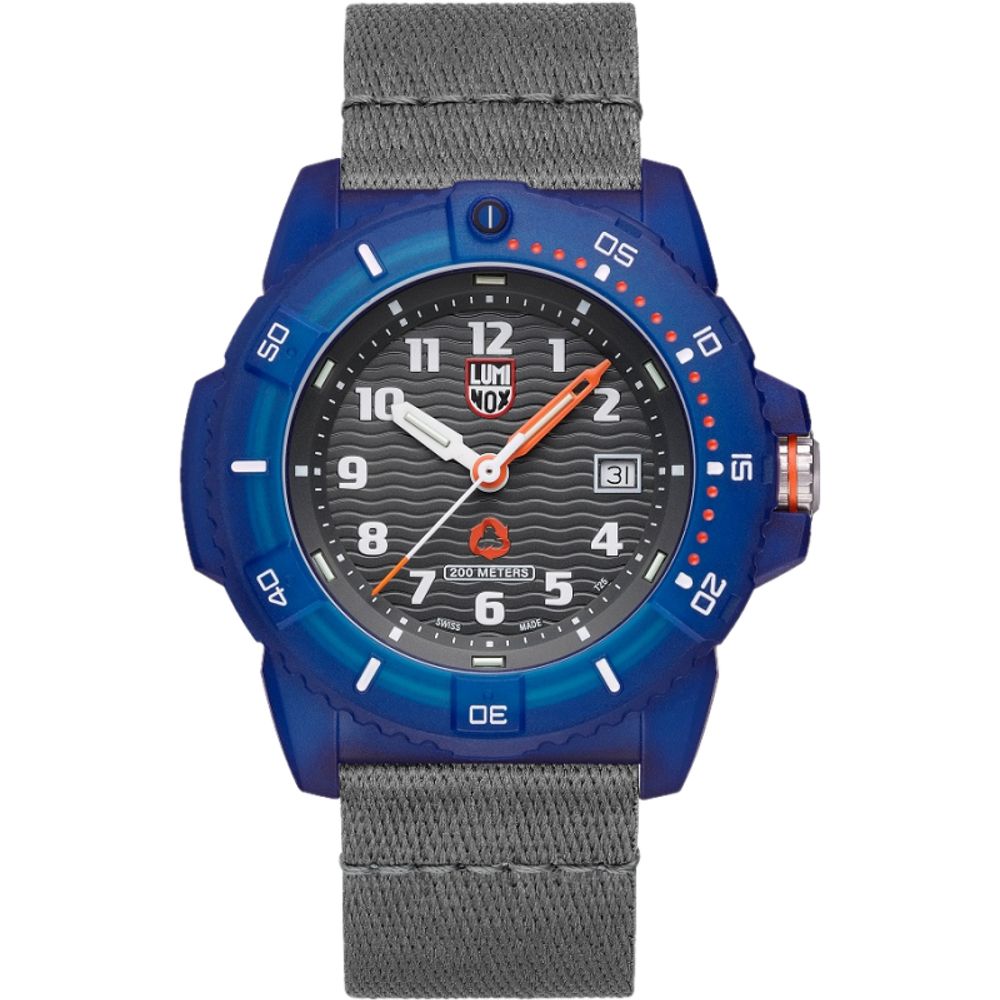 Luminox Sportliche Nylon-Uhr in Grau