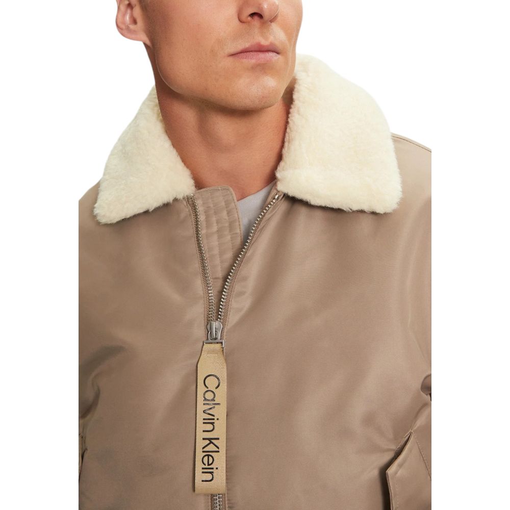 Calvin Klein Jeans Beige Jacken aus recyceltem Polyamid &amp