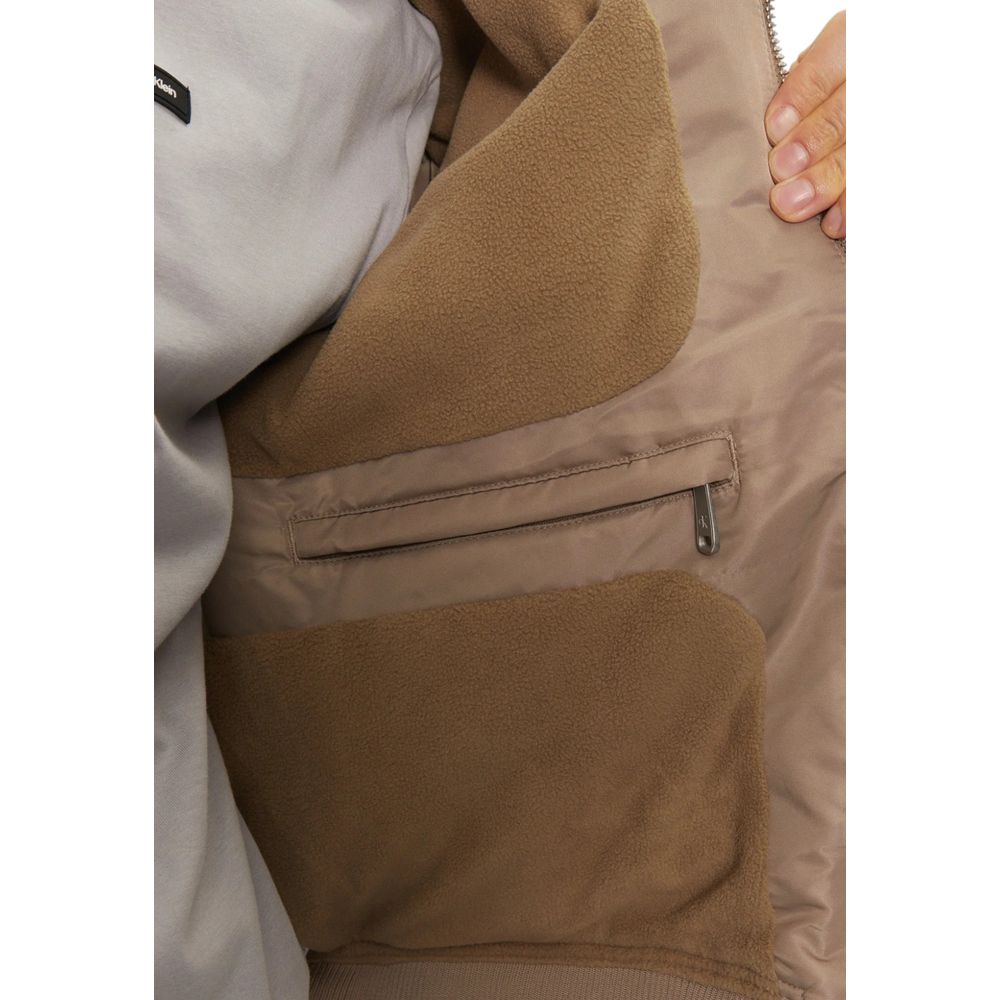 Calvin Klein Jeans Beige Jacken aus recyceltem Polyamid &amp